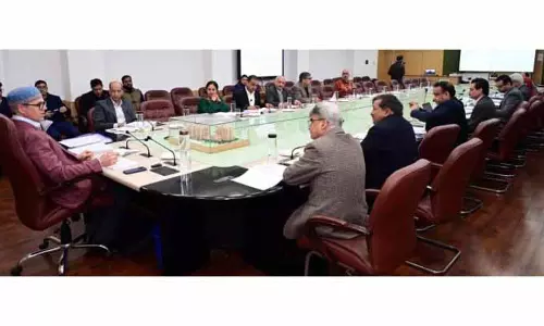 CM ने आवास परियोजनाओं को समय पर पूरा करने के निर्देश दिए
