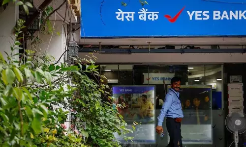 Yes Bank बोर्ड ने रिटेल हेड को जारी न रखने का फैसला किया, CEO का कार्यकाल अनिश्चित
