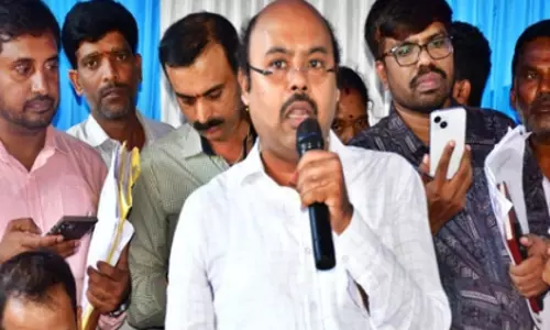 यतींद्र का बयान: नेतृत्व में कोई बदलाव नहीं, CM पद को लेकर खींचतान नहीं यतींद्र का बयान: नेतृत्व में कोई बदलाव नहीं, CM पद को लेकर खींचतान नहीं