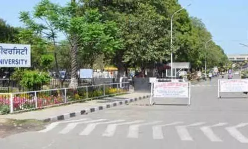 GNDU ने स्वच्छ और हरित शहर के लिए पांच-सूत्रीय मिशन शुरू किया GNDU ने स्वच्छ और हरित शहर के लिए पांच-सूत्रीय मिशन शुरू किया