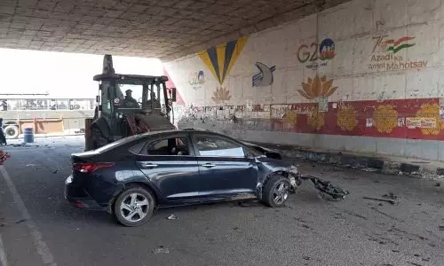 Amritsar: बाइपास पिलर से कार टकराने से 3 युवकों की मौत, एक घायल