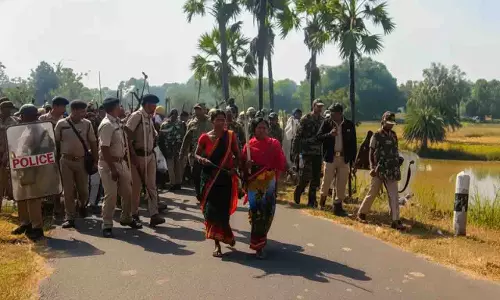 Malkangiri में इंटरनेट बंद 12 घंटे के लिए बढ़ा दिया गया Malkangiri में इंटरनेट बंद 12 घंटे के लिए बढ़ा दिया गया