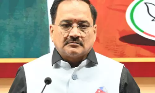 दिल्ली BJP ने केजरीवाल के शिक्षा मॉडल का पर्दाफाश किया दिल्ली BJP ने केजरीवाल के शिक्षा मॉडल का पर्दाफाश किया