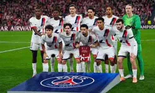 Bilbao में PSG की बस पर पत्थर फेंकने के दो आरोपी गिरफ्तार Bilbao में PSG की बस पर पत्थर फेंकने के दो आरोपी गिरफ्तार