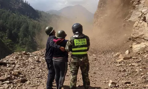 Tibet में 4.0 तीव्रता का भूकंप आया Tibet में 4.0 तीव्रता का भूकंप आया