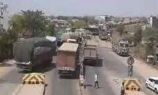 Rewa: RDF परिवहन रूट पर ‘ड्राइवरों से मारपीट और खुलेआम अवैध वसूली Rewa: RDF परिवहन रूट पर ‘ड्राइवरों से मारपीट और खुलेआम अवैध वसूली