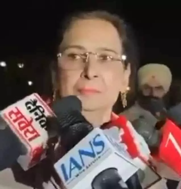 नवजोत-वारिंग विवाद भड़का, राहुल गांधी ने Punjab कांग्रेस संकट को सुलझाने के लिए दखल दिया नवजोत-वारिंग विवाद भड़का, राहुल गांधी ने Punjab कांग्रेस संकट को सुलझाने के लिए दखल दिया