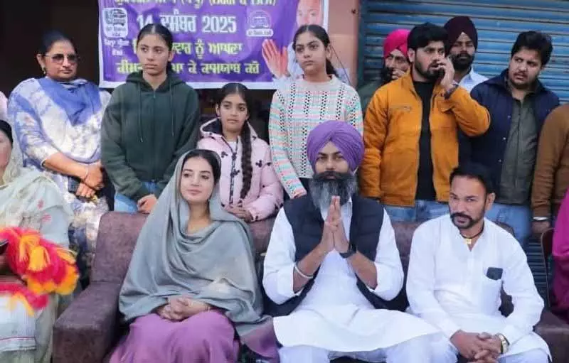 आपराधिक अतीत को पीछे छोड़कर, Gurpreet Sekhon अब फिरोजपुर की राजनीति में एक अहम खिलाड़ी बन गए आपराधिक अतीत को पीछे छोड़कर, Gurpreet Sekhon अब फिरोजपुर की राजनीति में एक अहम खिलाड़ी बन गए