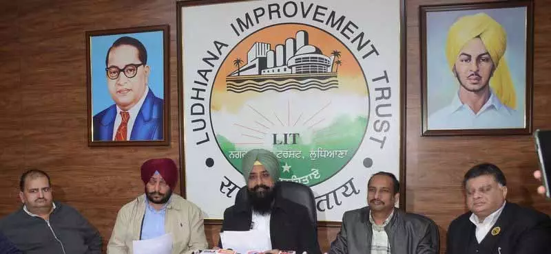 LIT प्रमुख ने तीन साल के कार्यकाल के दौरान 39.78 करोड़ रुपये के रिकॉर्ड रेवेन्यू का दावा किया LIT प्रमुख ने तीन साल के कार्यकाल के दौरान 39.78 करोड़ रुपये के रिकॉर्ड रेवेन्यू का दावा किया