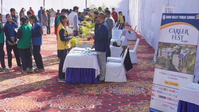 Nalagarh में करियर फेस्ट में 20 यूनिवर्सिटी ने हिस्सा लिया Nalagarh में करियर फेस्ट में 20 यूनिवर्सिटी ने हिस्सा लिया