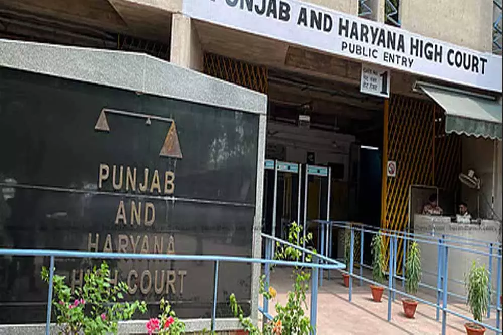 Chandigarh: हरियाणा डॉक्टरों की हड़ताल, मामला आज हाईकोर्ट में Chandigarh: हरियाणा डॉक्टरों की हड़ताल, मामला आज हाईकोर्ट में