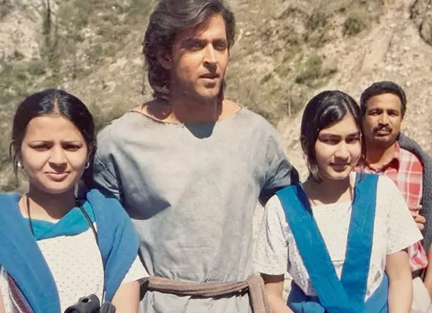 साक्षी धोनी की ऋतिक रोशन के साथ Krrish दौर की थ्रोबैक तस्वीर ने हलचल मचा दी साक्षी धोनी की ऋतिक रोशन के साथ Krrish दौर की थ्रोबैक तस्वीर ने हलचल मचा दी