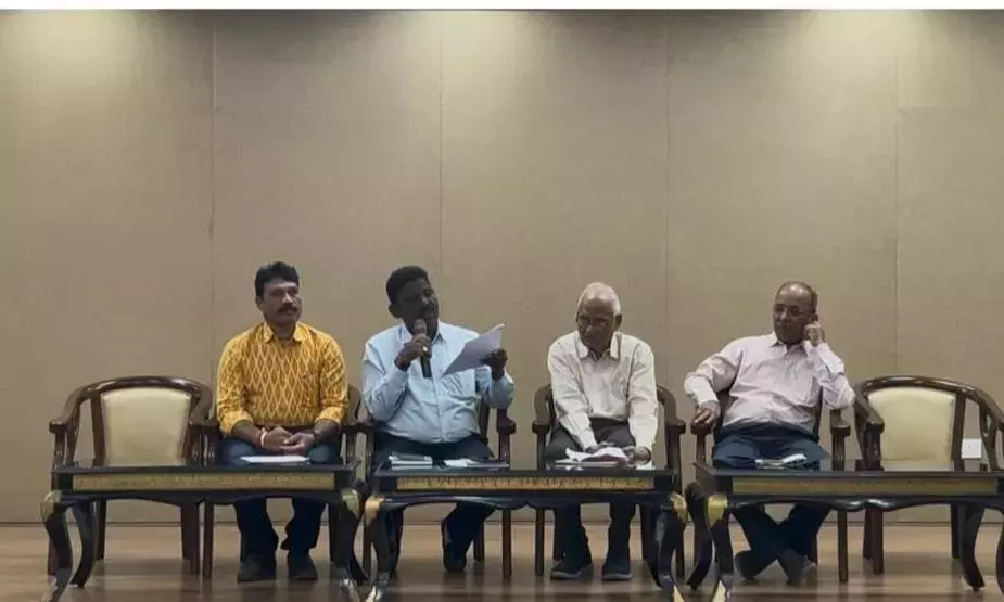 Telangana : दक्षिण भारत की मुद्रा और अर्थव्यवस्था पर विशेषज्ञों की बैठक Telangana : दक्षिण भारत की मुद्रा और अर्थव्यवस्था पर विशेषज्ञों की बैठक