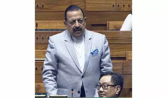 Dr. Jitendra ने लोकसभा को अंतरिक्ष क्षेत्र में प्राइवेट भागीदारी को बढ़ावा देने के उपायों के बारे में बताया Dr. Jitendra ने लोकसभा को अंतरिक्ष क्षेत्र में प्राइवेट भागीदारी को बढ़ावा देने के उपायों के बारे में बताया