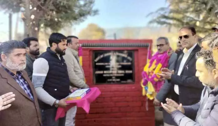 विधायक ने BHSS थन्ना के नए कॉम्प्लेक्स का शिलान्यास किया विधायक ने BHSS थन्ना के नए कॉम्प्लेक्स का शिलान्यास किया