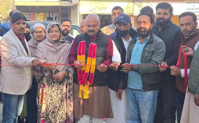 Yudhvir Sethi ने 1.65 करोड़ रुपये के विकास कार्यों की शुरुआत की Yudhvir Sethi ने 1.65 करोड़ रुपये के विकास कार्यों की शुरुआत की