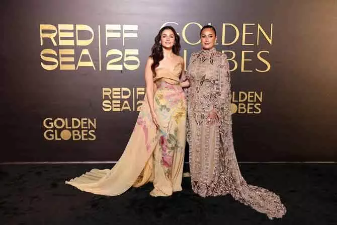 Hend Sabry और आलिया भट्ट को रेड सी फिल्म फेस्टिवल में गोल्डन ग्लोब्स सम्मान Hend Sabry और आलिया भट्ट को रेड सी फिल्म फेस्टिवल में गोल्डन ग्लोब्स सम्मान