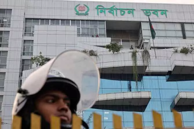 Bangladesh,12 फरवरी को राष्ट्रीय चुनाव की घोषणा Bangladesh,12 फरवरी को राष्ट्रीय चुनाव की घोषणा
