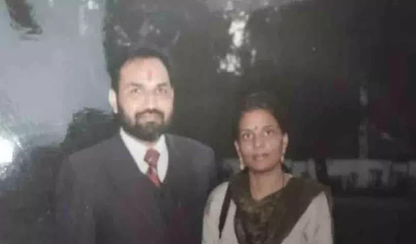 Punjab University के प्रोफेसर को 4 साल बाद पत्नी की हत्या के आरोप में गिरफ्तार किया गया Punjab University के प्रोफेसर को 4 साल बाद पत्नी की हत्या के आरोप में गिरफ्तार किया गया