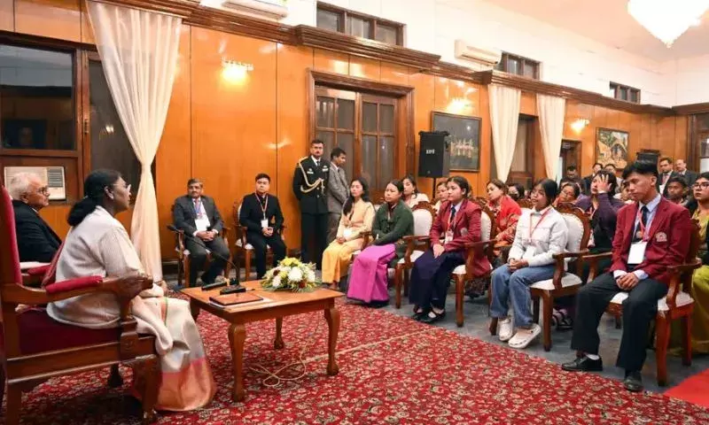 Manipur संकट: प्रभावित परिवारों के समर्थन की बात, कुकी समुदाय का विरोध जारी