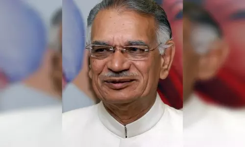 कांग्रेस सांसद राहुल गांधी, मल्लिकार्जुन खड़गे सहित नेताओं ने शिवराज पाटिल के निधन पर जताया शोक कांग्रेस सांसद राहुल गांधी, मल्लिकार्जुन खड़गे सहित नेताओं ने शिवराज पाटिल के निधन पर जताया शोक