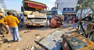 Ludhiana: प्राइवेट बस ने बाइक को टक्कर मारी, एक की मौत, छह घायल