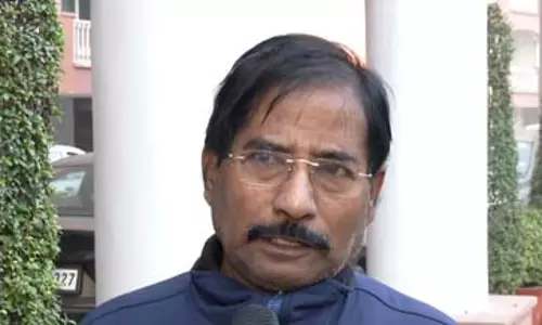 ममता बनर्जी को भाजपा सांसद का जवाब- उन्हें चुनाव में हार का डर, इसलिए फर्जी वोटरों को हटाने का विरोध ममता बनर्जी को भाजपा सांसद का जवाब- उन्हें चुनाव में हार का डर, इसलिए फर्जी वोटरों को हटाने का विरोध