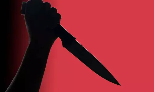 OMG! दोस्त ने चाकू से प्रहार कर की हत्या, वारदात के बाद अस्पताल भी लेकर पहुंचा आरोपी