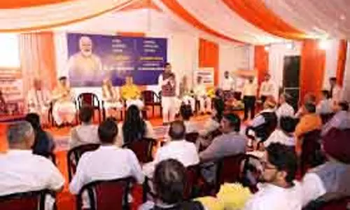 नेशनल कॉन्फ्रेंस के राज्यसभा सांसदों ने उपराष्ट्रपति राधाकृष्णन से मुलाकात की नेशनल कॉन्फ्रेंस के राज्यसभा सांसदों ने उपराष्ट्रपति राधाकृष्णन से मुलाकात की