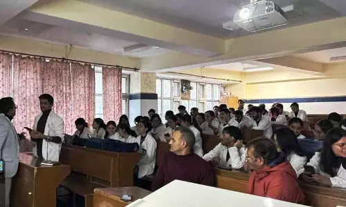 शिमला डेंटल कॉलेज के छात्रों को AI में हैंड्स-ऑन ट्रेनिंग मिली