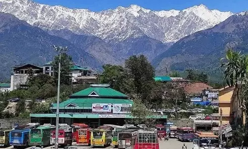 Palampur में दो पार्किंग लॉट और टूरिज्म इंफो सेंटर का काम शुरू Palampur में दो पार्किंग लॉट और टूरिज्म इंफो सेंटर का काम शुरू