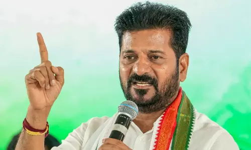 Telangana local polls: पहले फेज में कांग्रेस ने 50 परसेंट से ज़्यादा सरपंच पद जीते Telangana local polls: पहले फेज में कांग्रेस ने 50 परसेंट से ज़्यादा सरपंच पद जीते