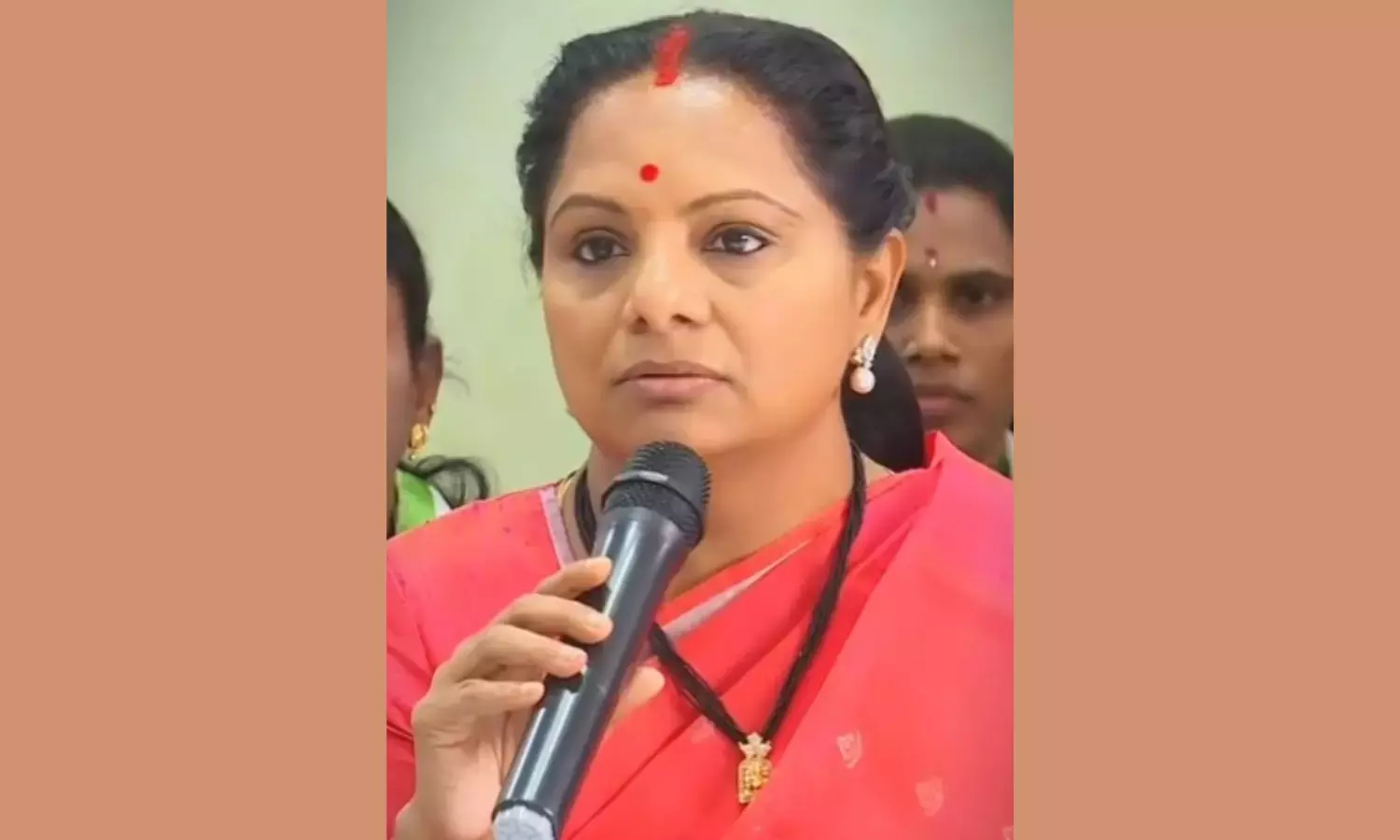 Telangana : कविता ने टी न्यूज़ को लीगल नोटिस भेजा झूठे आरोपों के लिए पब्लिक में माफ़ी की मांग Telangana : कविता ने टी न्यूज़ को लीगल नोटिस भेजा झूठे आरोपों के लिए पब्लिक में माफ़ी की मांग