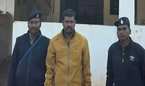 जशपुर में दुष्कर्म, प्राईवेट कंपनी का अधिकारी गिरफ्तार