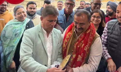 आईटी पेशेवरों ने डेयरी फार्म ‘Khara Khet’ शुरू किया