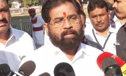 हम महायुति के रूप में चुनाव लड़ेंगे, विकास के एजेंडे पर संघर्ष करेंगे: Maharashtra के उपमुख्यमंत्री शिंदे हम महायुति के रूप में चुनाव लड़ेंगे, विकास के एजेंडे पर संघर्ष करेंगे: Maharashtra के उपमुख्यमंत्री शिंदे