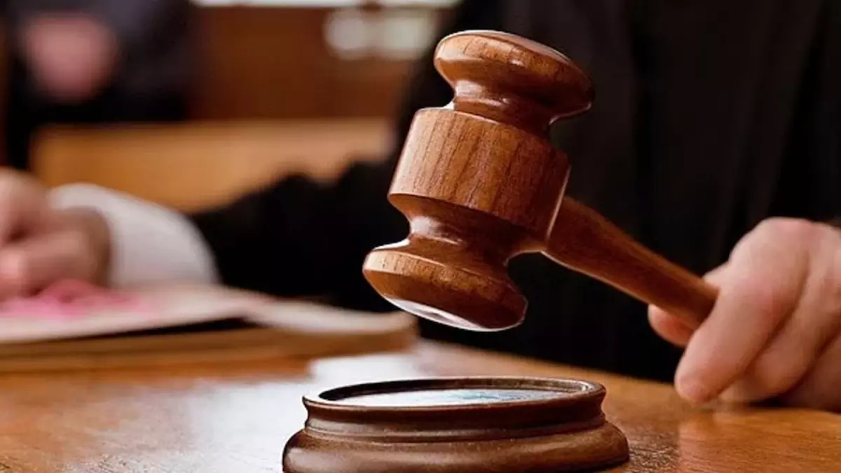 kerala: कोर्ट ने एक्टर पर हमला करने के मामले में छह आरोपियों को 20 साल की सज़ा दी kerala: कोर्ट ने एक्टर पर हमला करने के मामले में छह आरोपियों को 20 साल की सज़ा दी