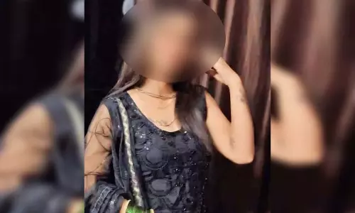 ब्रेकअप के बाद सनकी हुआ प्रेमी, स्कॉर्पियो से आया और... ब्रेकअप के बाद सनकी हुआ प्रेमी, स्कॉर्पियो से आया और...