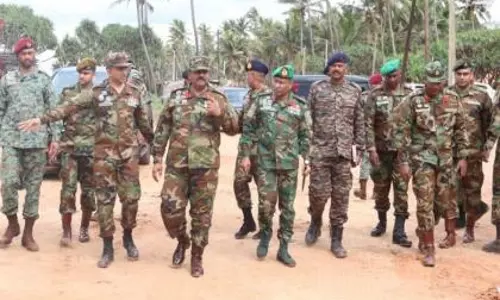 Sri Lankan की सेना ने भारतीय इंजीनियरों के पुल निर्माण काम की सराहना की Sri Lankan की सेना ने भारतीय इंजीनियरों के पुल निर्माण काम की सराहना की