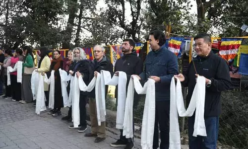 Dalai Lama कर्नाटक के अपने तय दौरे के लिए मैकलियोडगंज से रवाना हुए