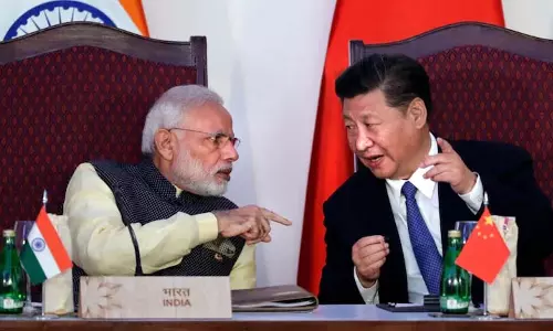 भारत ने चीनी कामगारों पर Visa पाबंदियों में ढील दी भारत ने चीनी कामगारों पर Visa पाबंदियों में ढील दी