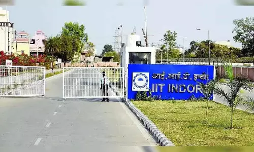 IIT इंदौर ने ANRF रिव्यू मीटिंग में ₹100 करोड़ के SAKSHAM प्रोजेक्ट की बड़ी उपलब्धियां दिखाई IIT इंदौर ने ANRF रिव्यू मीटिंग में ₹100 करोड़ के SAKSHAM प्रोजेक्ट की बड़ी उपलब्धियां दिखाई