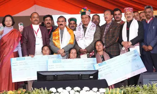 ऑल्टो में नहीं, 52-सीटर वोल्वो में सत्ता में वापसी करेगी कांग्रेस, ​​हिमाचल के CM ने BJP पर किया पलटवार