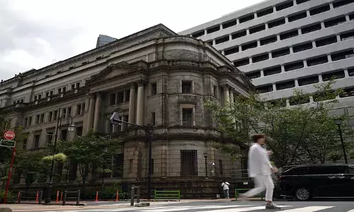 BOJ के मुताबिक हाइकिंग साइकिल 0.75% से आगे बढ़ सकता है BOJ के मुताबिक हाइकिंग साइकिल 0.75% से आगे बढ़ सकता है