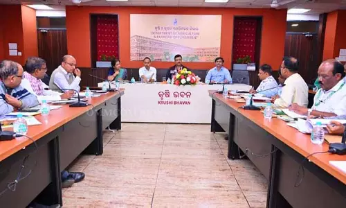 Odisha ने भुवनेश्वर में हाई-लेवल मीटिंग में ऑर्गेनिक खेती को बढ़ावा दिया Odisha ने भुवनेश्वर में हाई-लेवल मीटिंग में ऑर्गेनिक खेती को बढ़ावा दिया