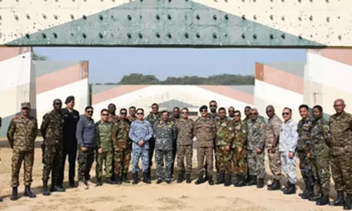 मित्र राष्ट्रों के अधिकारियों ने राजपूताना राइफल्स रेजिमेंटल सेंटर का दौरा किया मित्र राष्ट्रों के अधिकारियों ने राजपूताना राइफल्स रेजिमेंटल सेंटर का दौरा किया