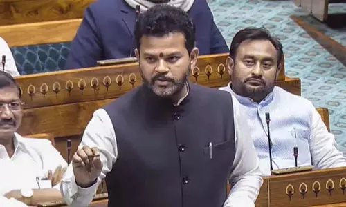 हवाई टिकट की कीमतों को एक साल तक भी कंट्रोल नहीं किया जा सकता: केंद्रीय मंत्री Rammohan Naidu हवाई टिकट की कीमतों को एक साल तक भी कंट्रोल नहीं किया जा सकता: केंद्रीय मंत्री Rammohan Naidu