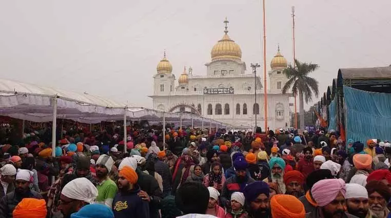 Fatehgarh Sahib: शहीदी सभा की भीड़ से निपटने के लिए दूसरे रास्तों का ऐलान Fatehgarh Sahib: शहीदी सभा की भीड़ से निपटने के लिए दूसरे रास्तों का ऐलान