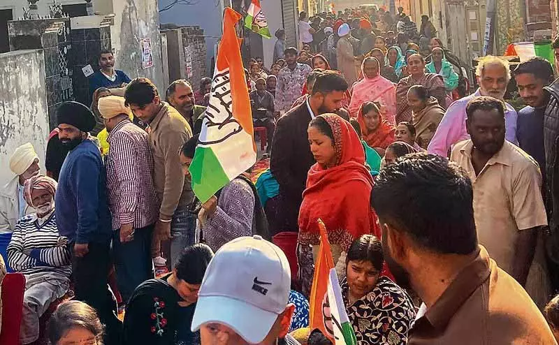 Jalandhar: प्रशासन ने ग्रामीण चुनावों की तैयारियों की समीक्षा की Jalandhar: प्रशासन ने ग्रामीण चुनावों की तैयारियों की समीक्षा की