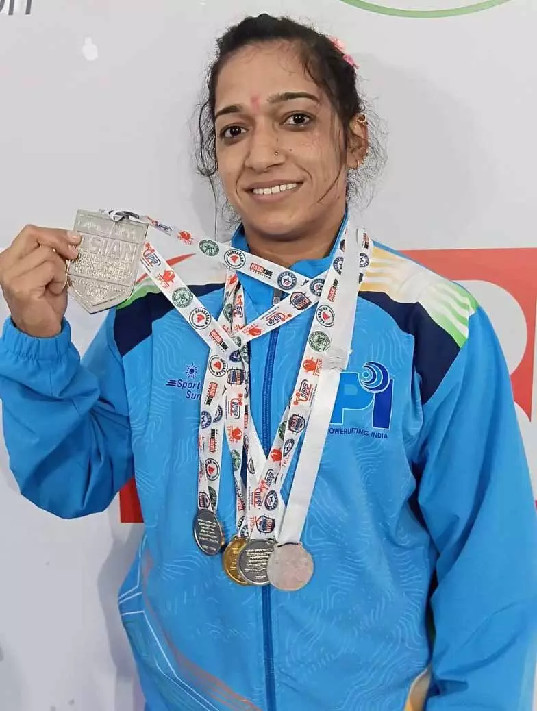 CT के स्टूडेंट ने एशियन ओपन पावरलिफ्टिंग चैंपियनशिप में वर्ल्ड रिकॉर्ड बनाया CT के स्टूडेंट ने एशियन ओपन पावरलिफ्टिंग चैंपियनशिप में वर्ल्ड रिकॉर्ड बनाया